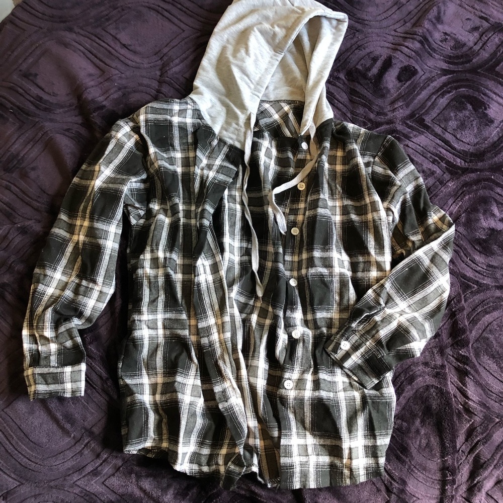 Black and white hooded flannel